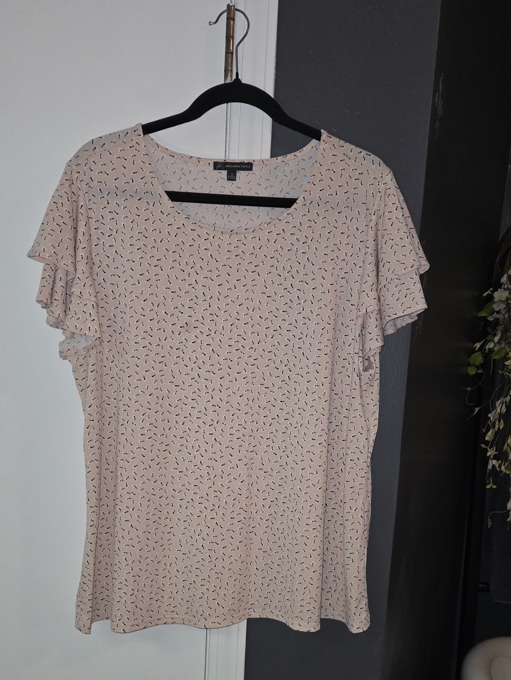 Adrianna Papell Blush Pink Flutter Sleeve Printed Top